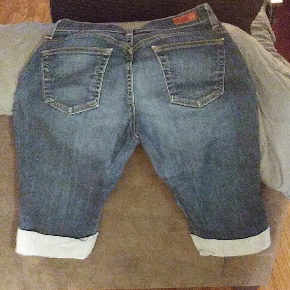 Capri jeans